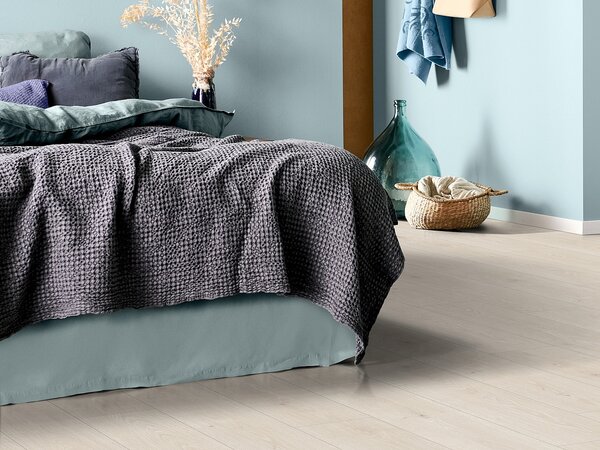 EGGER Nature sense aqua classic 33 Dub treviso biely EL2180 - 2.00 m2