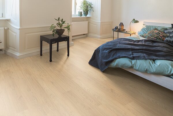 EGGER Basic 32 Dub matera svetlý EL2974 - 2.00 m2