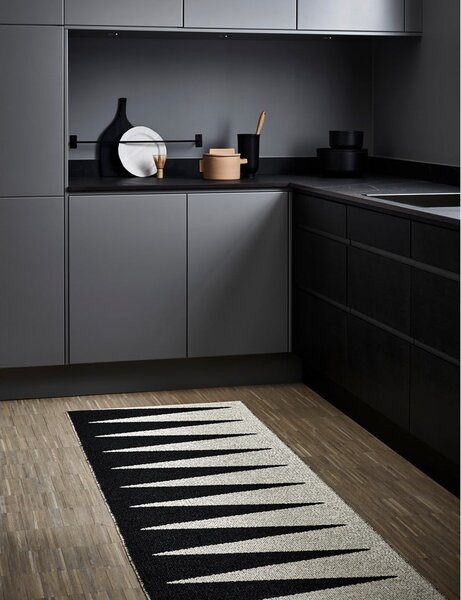 Čierno-biely vnútorný a vonkajší behúň 70x150 cm Vivi Black – Pappelina