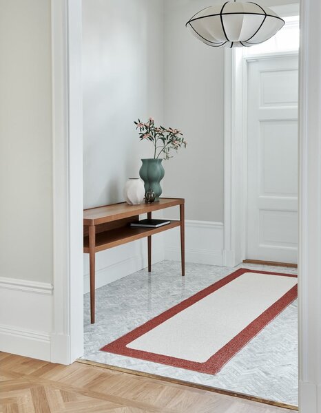 Vnútorný a vonkajší behúň v tehlovo-krémovej farbe 70x240 cm Ilda Brick – Pappelina