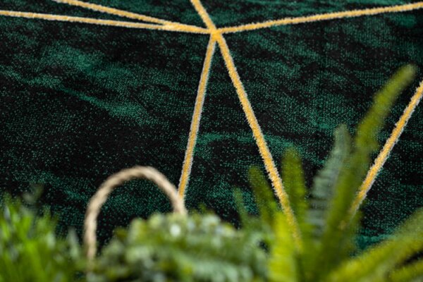 Koberec EMERALD exkluzívny 1022 glamour, styl geometrický, marmur fľaškovo zelený / zlatý