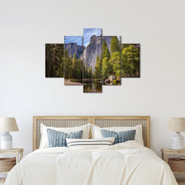 Obraz - Pod Yosemite skalou (150x105 cm)