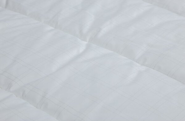 INTERMEDIC SK Antialergický paplón Antistress Carbon s karbónovými vláknami Veľkosť: 140x200 cm