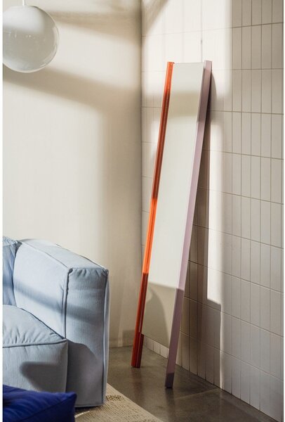Stojacie zrkadlo s dreveným rámom 49x166 cm Lun – noo.ma