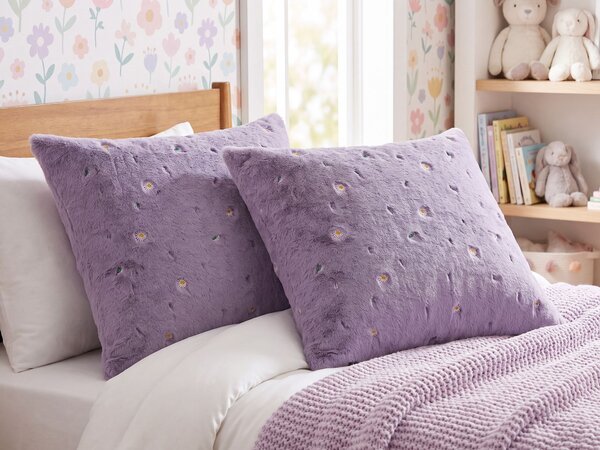 Sada 2 dekoratívnych vankúšov fialová polyester 45 x 45 cm štvorcová kvetinový vzor doplnky