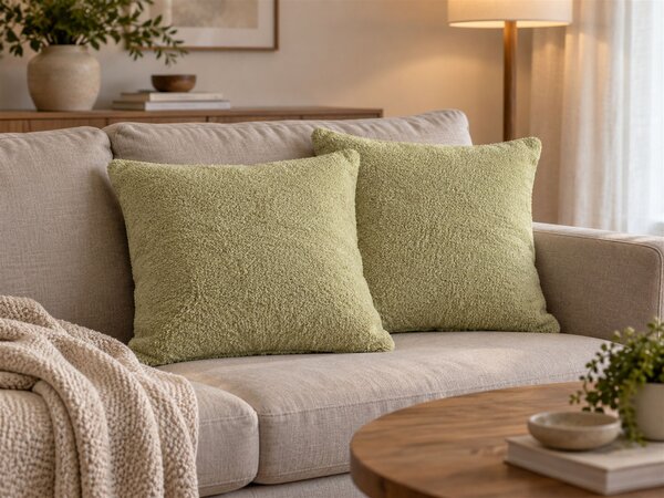 Sada 2 dekoratívnych vankúšov zelená umelá kožušina polyester 45 x 45 cm bez vzoru jednofarebná štvorcový tvar boho štýl doplnky