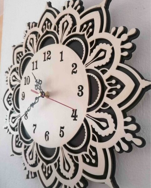 Drevené nástenné hodiny Mandala – Elegantný 3D dizajn | SENTOP PR0375 MDF-playwood