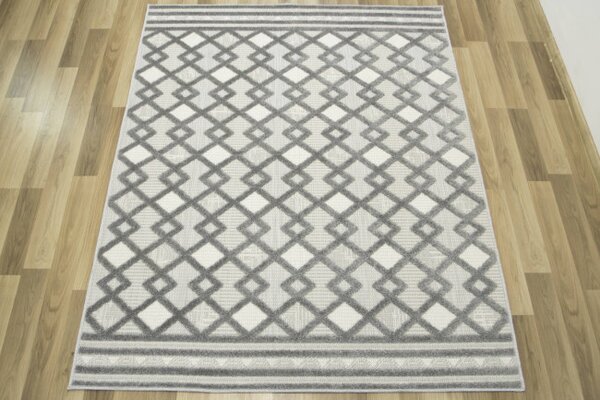 Šnúrkový koberec Stella D418A - Romby Aztec sivý / strieborný