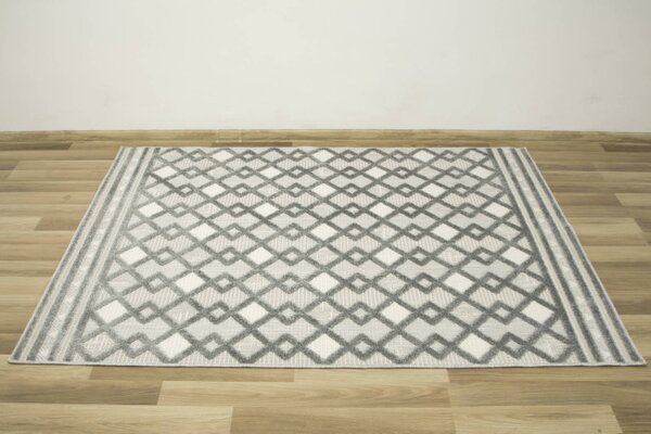 Šnúrkový koberec Stella D418A - Romby Aztec sivý / strieborný