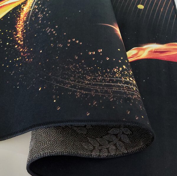 Koberec BLACK and GOLD N 15