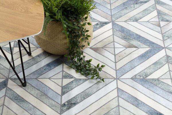 Koberec PATCHWORK 21721 béžový/sivý - imitácia kože krava, geometrický