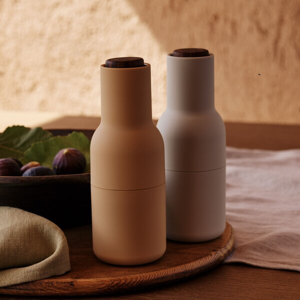 Mlynček na soľ a korenie Bottle Barley Walnut – set 2 ks