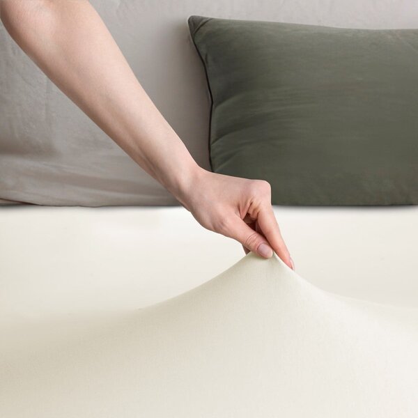 Biela/krémová napínacia plachta jersey 180x200 cm Amber – Restilo