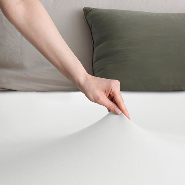 Biela napínacia plachta jersey 120x200 cm Amber – Restilo