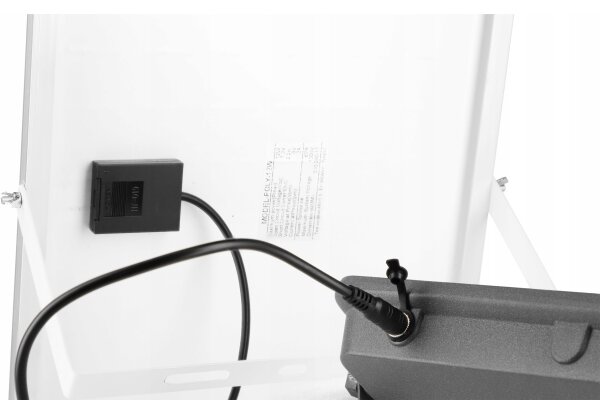LED stmievateľný solárny reflektor LED/150W/3,2V 5000K 15000 mAh IP65 čierny + diaľkové ovládanie