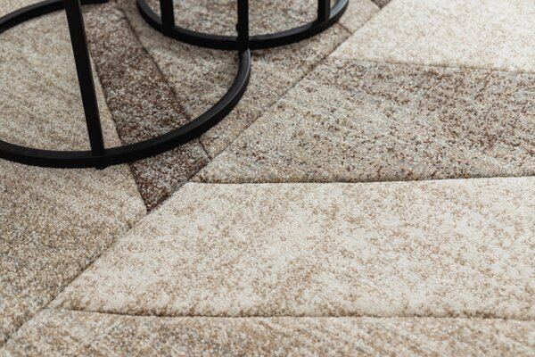 Koberec FEEL 5673/15055 HERRINGBONE béžový / hnedý / krémový