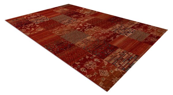 Koberec KASHQAI 4327 300 Patchwork bordový
