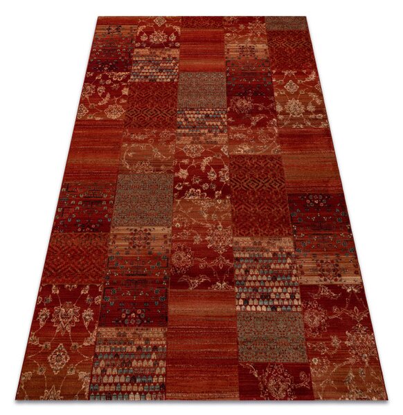 Koberec KASHQAI 4327 300 Patchwork bordový