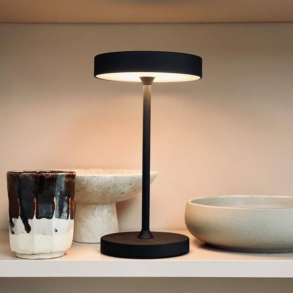 Dyberg Larsen stolová LED lampa Starlight, čierna, kovová, Čierna, Obývacia izba / jedáleň, kov, Škandinávsky, Stolová lampa