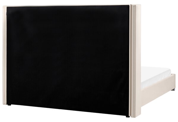 Posteľ krémová biela zamatová čalúnená 180 x 200 cm prešívané čelo elegantný glamour dizajn