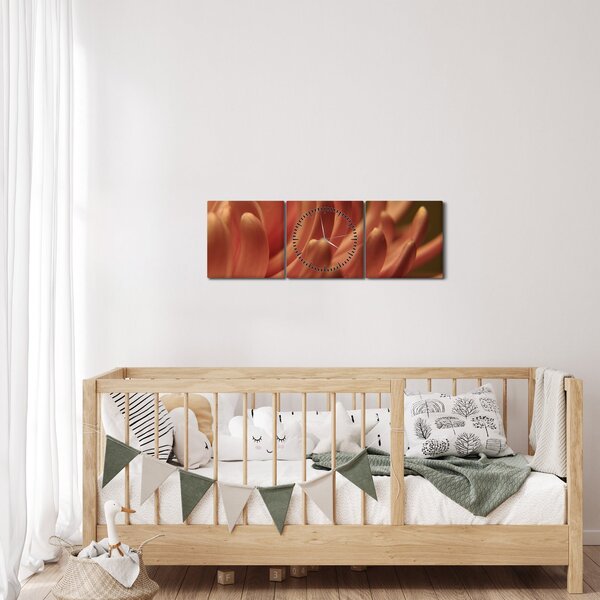 Obraz detailu kvety (s hodinami) (90x30 cm)
