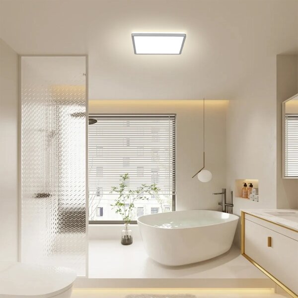 Brilagi - LED kúpeľňové stropné svietidlo ULTRA SLIM LED/18W/230V 30x30 cm strieborné IP54