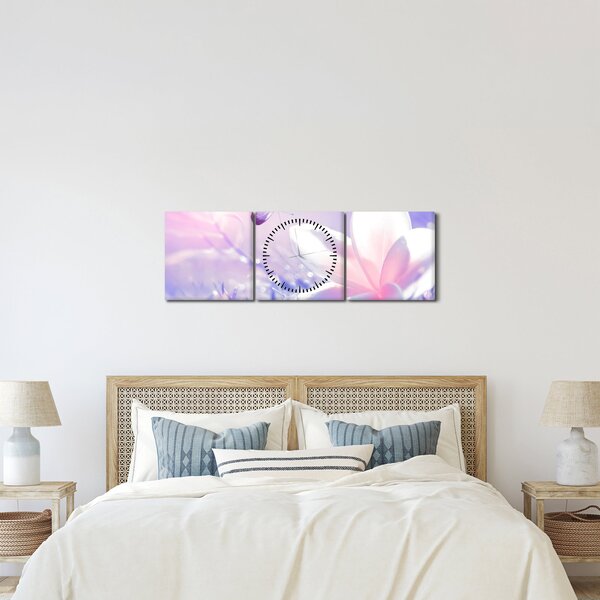 Obraz - Motýľ prilietajúci na kvet (s hodinami) (90x30 cm)