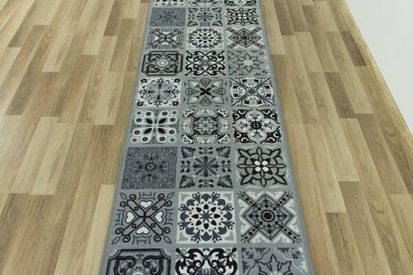 Protišmykový behúň Patchwork - sivý