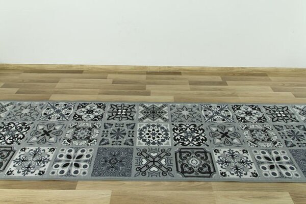 Protišmykový behúň Patchwork - sivý