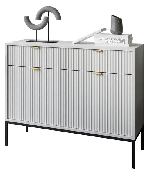KOMODA VIGGO BIELA + ČIERNY PODSTAVEC 104 cm