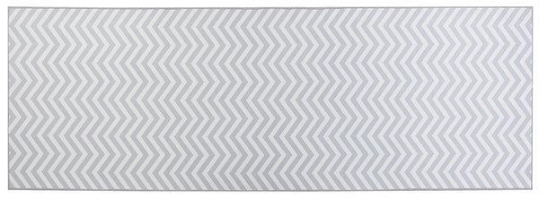 Koberec biela sivá polyester 70 x 200 cm vzor chevron obdĺžnikový tvar behúň moderný štýl predsieň chodba