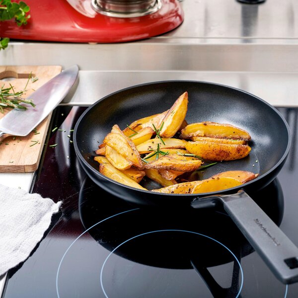 WOK keramický povrch 28 cm KitchenAid - Online Only bytové doplnky, Online Only