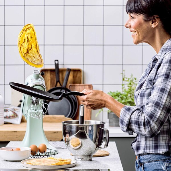PANVICA NA LIEVANCE keramický povrch 24 cm KitchenAid - Online Only bytové doplnky, Online Only