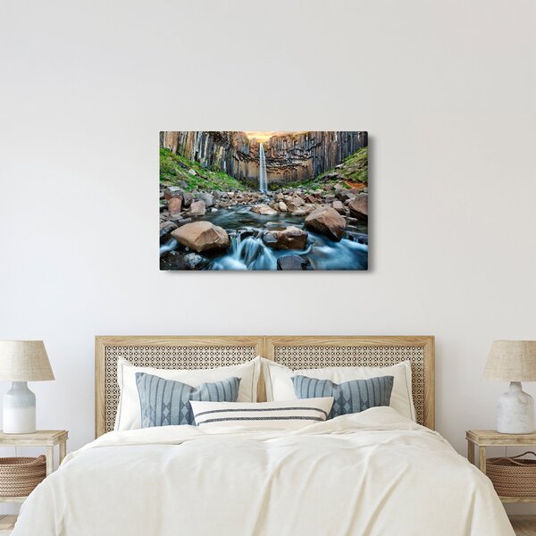 Obraz - Vodopád Svartifoss, Island (90x60 cm)