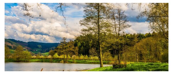Obraz loďky pri jazere (120x50 cm)