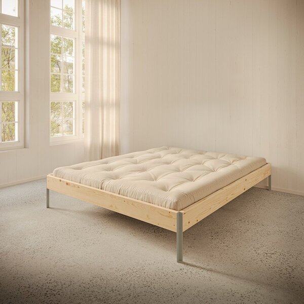Dvojlôžková posteľ z borovicového dreva bez čela s roštom 180x200 cm v prírodnej farbe Core – Karup Design