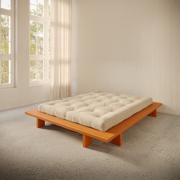 Oranžová dvojlôžková posteľ z borovicového dreva bez čela s roštom 140x200 cm Japan – Karup Design