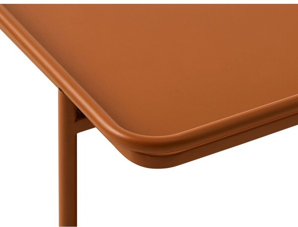 Kovový konferenčný stolík v terakotovej farbe 75x75 cm Yuba – Unique Furniture