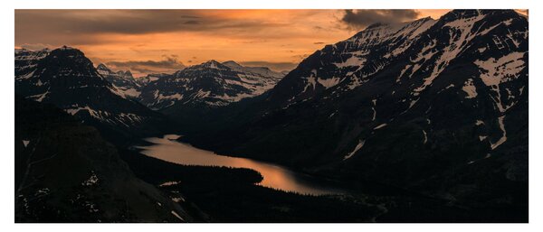 Obraz jazera medzi horami (120x50 cm)