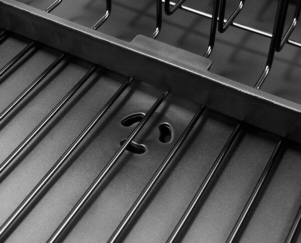 Čierny nastaviteľný plastový odkvapkávač 35,5x38 cm Extend Steel Plus – Joseph Joseph