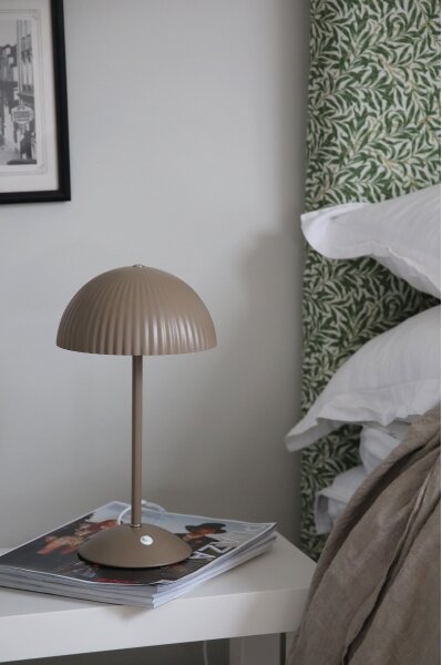 Markslöjd 109141 - Stolná lampa ZIN 2xG9/20W/230V béžová