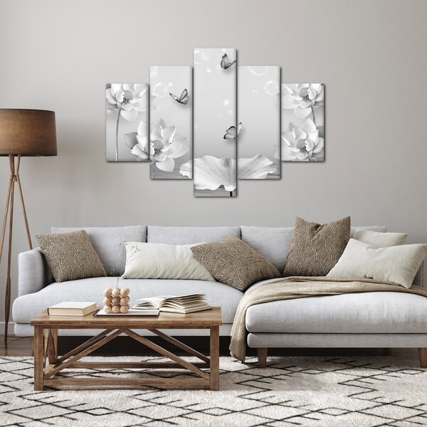 Obraz - Kvetinový dizajn s motýlikmi (150x105 cm)