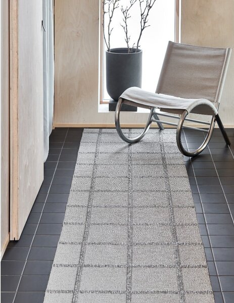 Sivý vnútorný a vonkajší behúň 70x300 cm Ada Grey – Pappelina