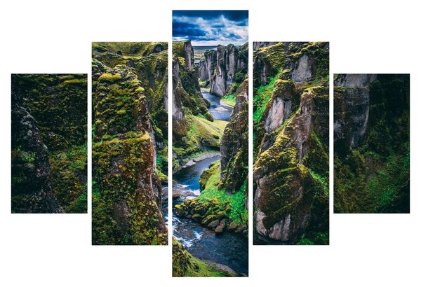 Obraz - Rieka v skalnatom údolí (150x105 cm)