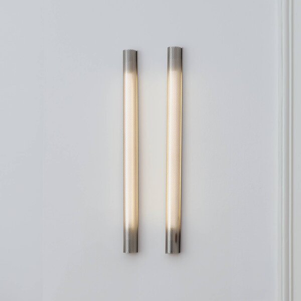 GEJST nástenné svetlo Radent Zástrčka, oceľovo sivá, výška 70 cm, G13 LED, Hliník / sivá / zinok, Obývacia izba / jedáleň, kov