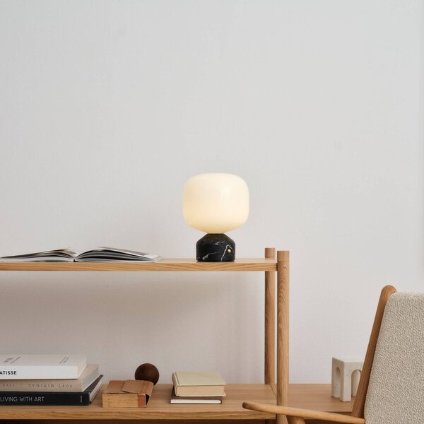 GEJST stolová LED lampa Meemo, čierny mramor, sklo, USB, Čierna, Obývacia izba / jedáleň, Sklo, Stojacie svietidlo