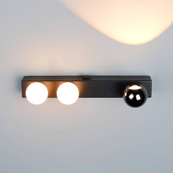 LED nástenné svetlo Arpino čierne, šírka 30 cm, kov, 3-pl., Čierna, Obývacia izba / jedáleň, kov, Moderný, Nástenné svietidlo