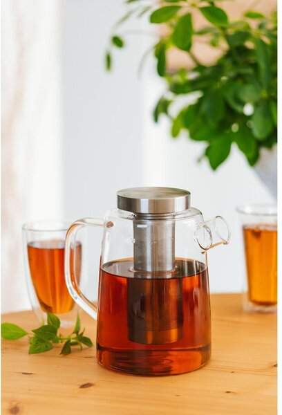 Sklenená čajová kanvica Vialli Design, 1,5 l