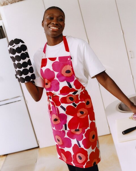 Marimekko Kuchynská zástera Pieni Unikko, červená
