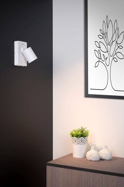 Lucide 09929/06/31 nástenná bodová lampa Nigel 1x5W | LED GU10 | 320lm | 3000K - žiarovka je súčasťou balenia, biela, nastaviteľná, vypínač na tele